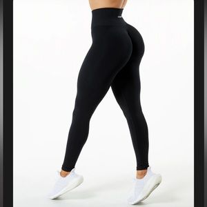 Alphalete amplify leggings